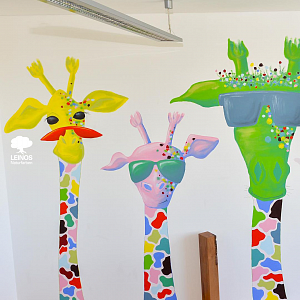 Вручную декоративные стены с жирафами 
